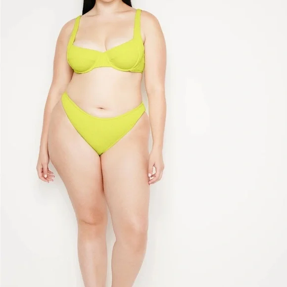 NWT Good American Palo Verde bathing suit top never worn - Picture 4 of 4